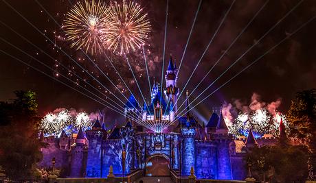 Vuelven los espectáculos nocturnos a Disneyland