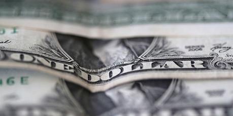 Adolescentes obtiene 1.800 dólares por evitar las redes sociales durante 6 años