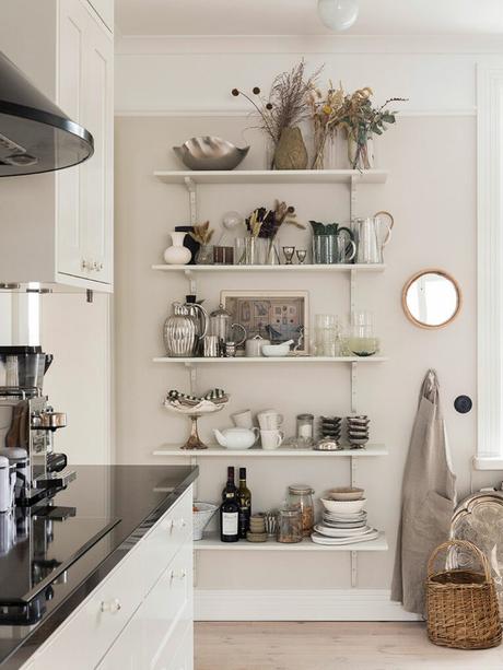 delikatissen villa escandinava de lujo swedish house interiors decoracion moderna decoración clásica classic scandinavian classic scandi villa casas suecas blancas casa típica sueca  