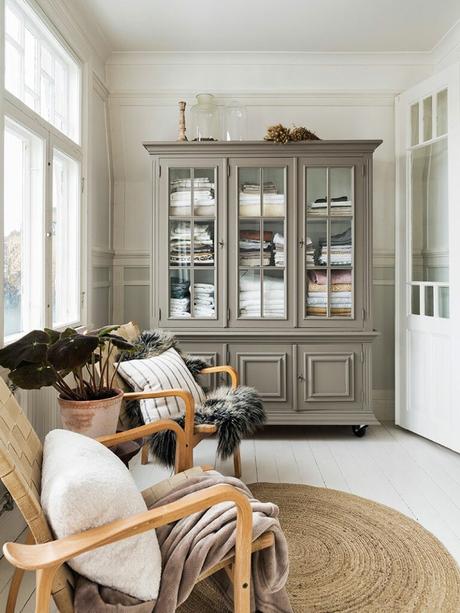 delikatissen villa escandinava de lujo swedish house interiors decoracion moderna decoración clásica classic scandinavian classic scandi villa casas suecas blancas casa típica sueca  