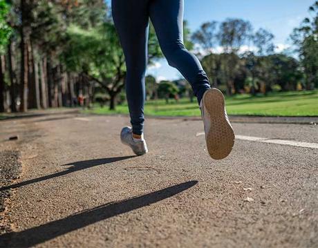 Cómo poner el vendaje para fascitis plantar
