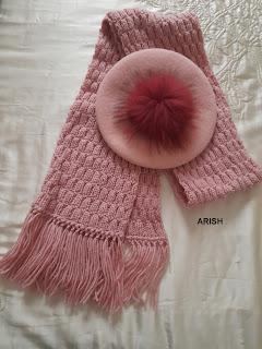 ESTUVE TEJIENDO BUFANDAS