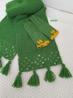 ESTUVE TEJIENDO BUFANDAS