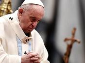 Papa Francisco acude embajada rusa ante Santa Sede