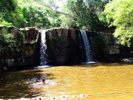 Salto Mina. Parque Nacional Ybycuí. Paraguay