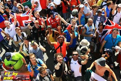 RESUMEN DEL GP DE CANADA 2012 - HAMILTON ES EL SEPTIMO GANADOR DEL 2012 Y PEREZ LOGRA PODIO