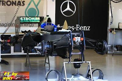 LA FIABILIDAD ES EL PUNTO CRITICO DE MERCEDES GP