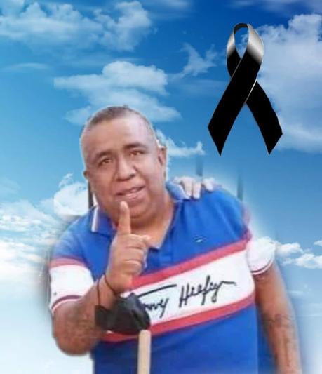 Asesinan a balazos al promotor Héctor Durazo a fuera del Rockabilly