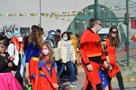 Carnaval Infantil de Ponferrada, los más peques inundan la calle de color y buen humor 9