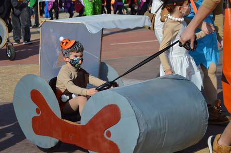 Carnaval Infantil de Ponferrada, los más peques inundan la calle de color y buen humor 61