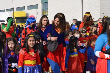 Carnaval Infantil de Ponferrada, los más peques inundan la calle de color y buen humor 30
