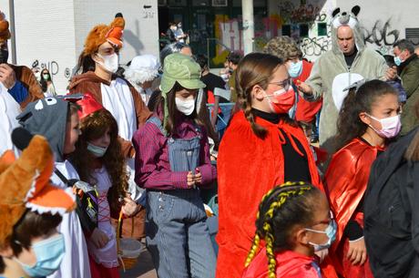 Carnaval Infantil de Ponferrada, los más peques inundan la calle de color y buen humor 43