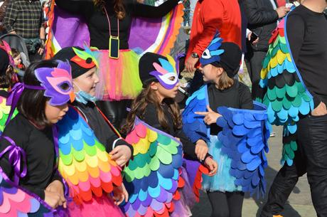 Carnaval Infantil de Ponferrada, los más peques inundan la calle de color y buen humor 37