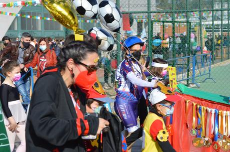 Carnaval Infantil de Ponferrada, los más peques inundan la calle de color y buen humor 24