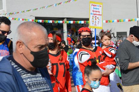 Carnaval Infantil de Ponferrada, los más peques inundan la calle de color y buen humor 25