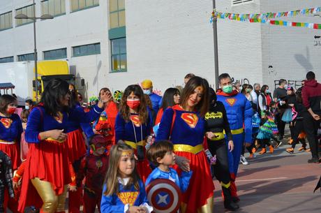 Carnaval Infantil de Ponferrada, los más peques inundan la calle de color y buen humor 32