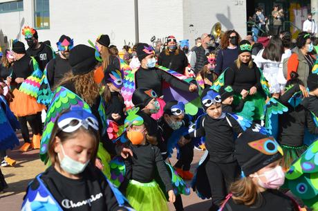 Carnaval Infantil de Ponferrada, los más peques inundan la calle de color y buen humor 36
