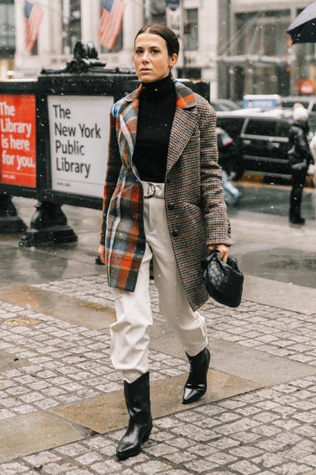 Street Style from New York Fashion Week Day 2 - Collage Vintage