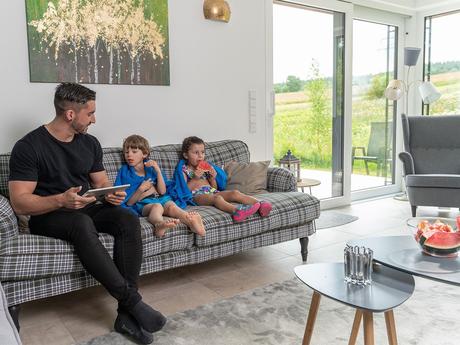 GEALAN presenta su nueva campaña «Abrimos la ventana a la innovación»