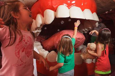 La mujer gigante. Actividad didáctica en el Parque Europa (Torrejón de Árdoz)