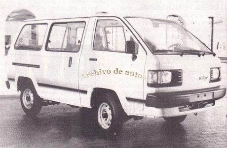 Toyota Hiace Commuter importada por Distrimotor S.A. en el año 1986 Toyota Hiace Commuter importada por Distrimotor S.A. en el año 1986