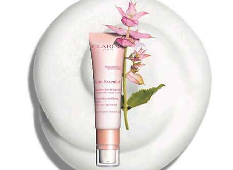 Dos Novedades de Clarins que Dan Respuesta a Dos Problemas de la Piel calm-essentiel-baume-cica-reparateur-textura