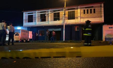 Ecuador: Siete muertos dejó un incendio de un centro de rehabilitación en Guayaquil