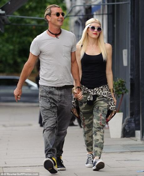 Cómo llevar los pantalones baggy que son tendencia esta primavera