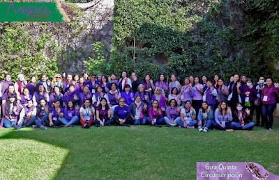 MUJERES VAN POR EL DERECHO A DECIDIR