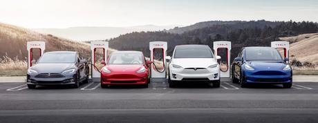 Tesla ofrece Super cargas gratuitas para habitantes Ucranianos.
