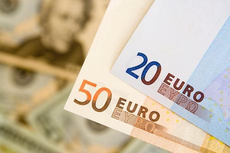 Weekly Technical and Trade Outlook – EUR/USD