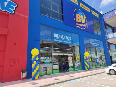 Bureau Vallée continúa su expansión: cierra 2021 con 22 tiendas y un crecimiento del 9,7%