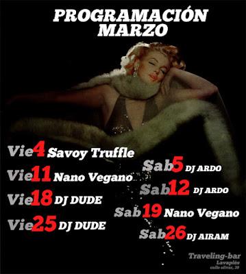 Pinchada invernal y sideral de Dj Savoy Truffle en Traveling Bar. Pinchada invernal y sideral de Dj Savoy Truffle en Traveling Bar.