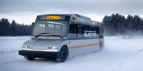 Bus eléctrico que transitará los duros inviernos de Canadá.