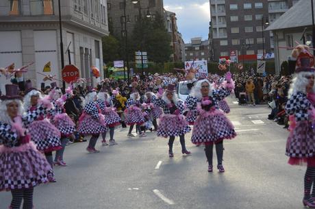 Ponferrada cambia la mascarilla por la Máscara de Carnaval 16
