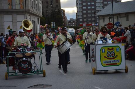 Ponferrada cambia la mascarilla por la Máscara de Carnaval 48