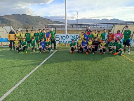El fútbol Base berciano dice NO A LA GUERRA durante los partidos del fin de semana 62