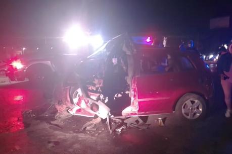 Persona prensada en accidente frente al Salón Chicagos