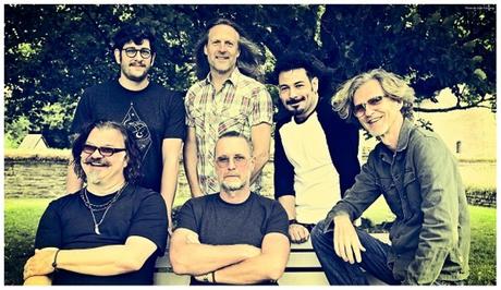 The Flower Kings - By Royal Decree (2022) The Flower Kings - By Royal Decree (2022)