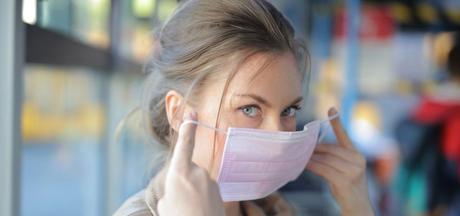 Hungría levanta  el uso obligatorio del tapabocas y otras medidas anticovid