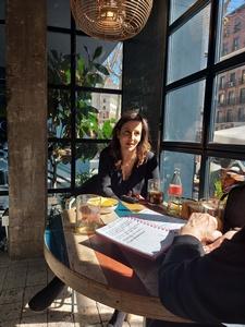 «Entrevista a Ana Lena Rivera, autora  de ‘Las herederas de la Singer’»