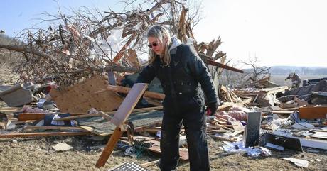 Officials: 7 dead after tornadoes tore through central Iowa |  national