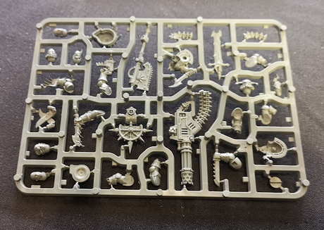 Matriz de mejoras para MEC vista en Reddit (Kill Team)