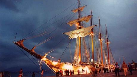 Visita gratis el navío Juan Sebastián Elcano en el puerto de Barcelona