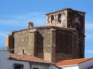 Imagen del mes: portada renacentista de la iglesia de San Andrés Apóstol, en Almaraz Imagen del mes: portada renacentista de la iglesia de San Andrés Apóstol, en Almaraz
