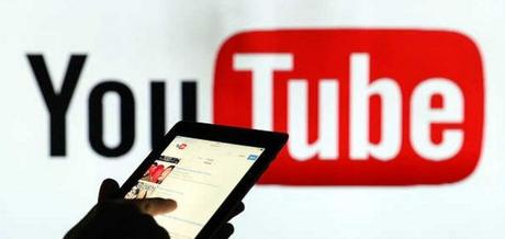 Rusia acusa a YouTube de desinformar sobre la guerra