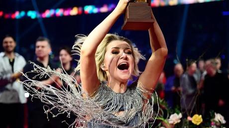 CORNELIA JAKOBS GANA EL MELODIFESTIVALEN 2022
