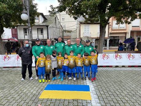 Un centenar de niños en la primera jornada de la Liga Debutantes Bierzo en Cacabelos 17 Un centenar de niños en la primera jornada de la Liga Debutantes Bierzo en Cacabelos 17
