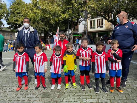Un centenar de niños en la primera jornada de la Liga Debutantes Bierzo en Cacabelos 4 Un centenar de niños en la primera jornada de la Liga Debutantes Bierzo en Cacabelos 4