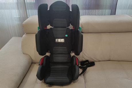 Silla de coche para niños plegable Mifold y elevador Mifold